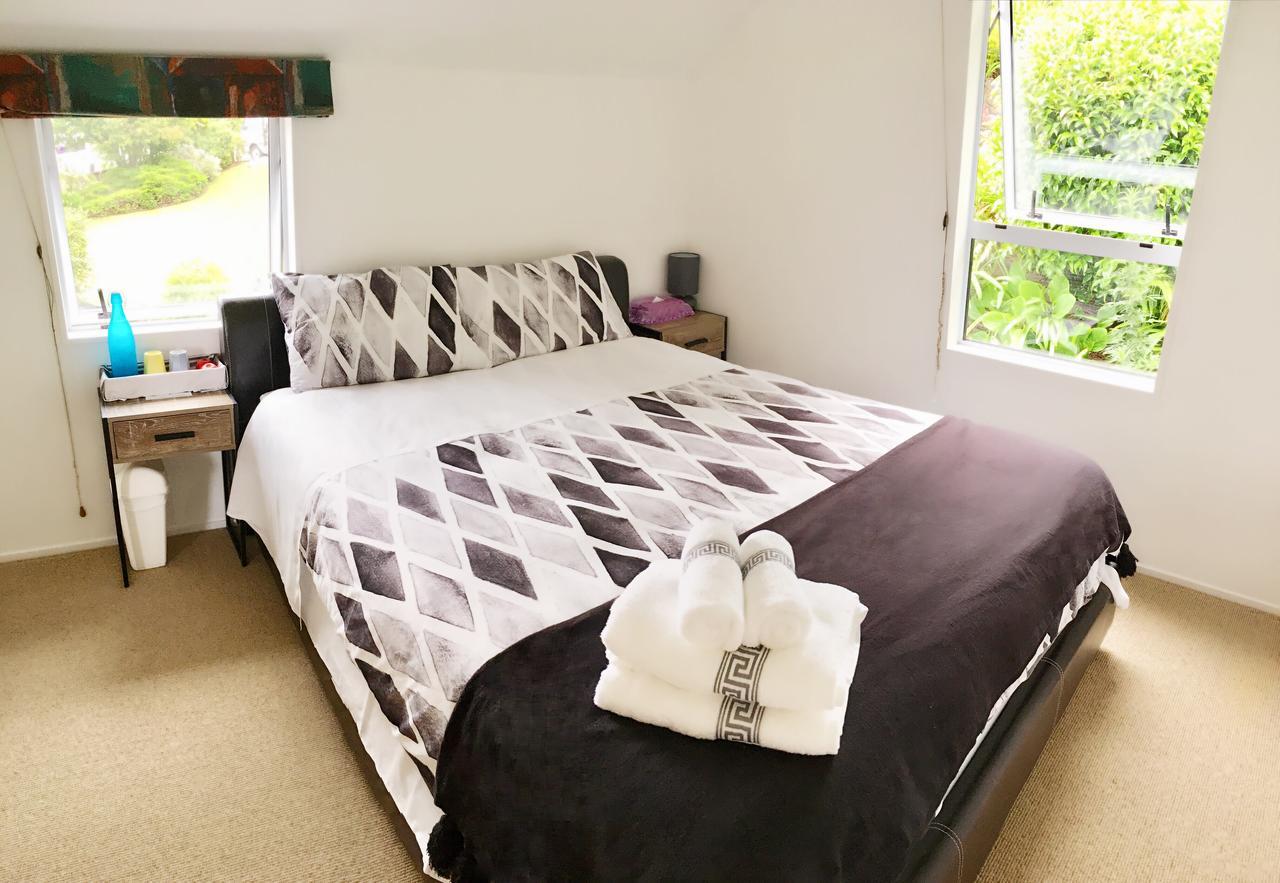 Foodora Lake View Bed & Breakfast Rotorua Exterior photo